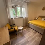 Two Bedroom Center Zvonimir