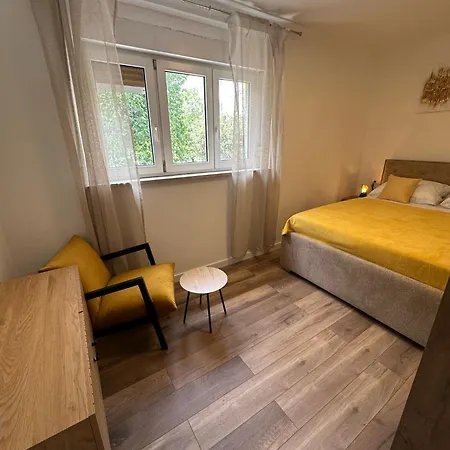 Two Bedroom Center Zvonimir