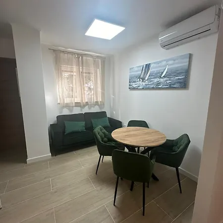 Two Bedroom Center Zvonimir Apartment